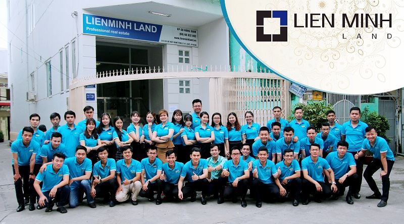 ao thun bat dong san