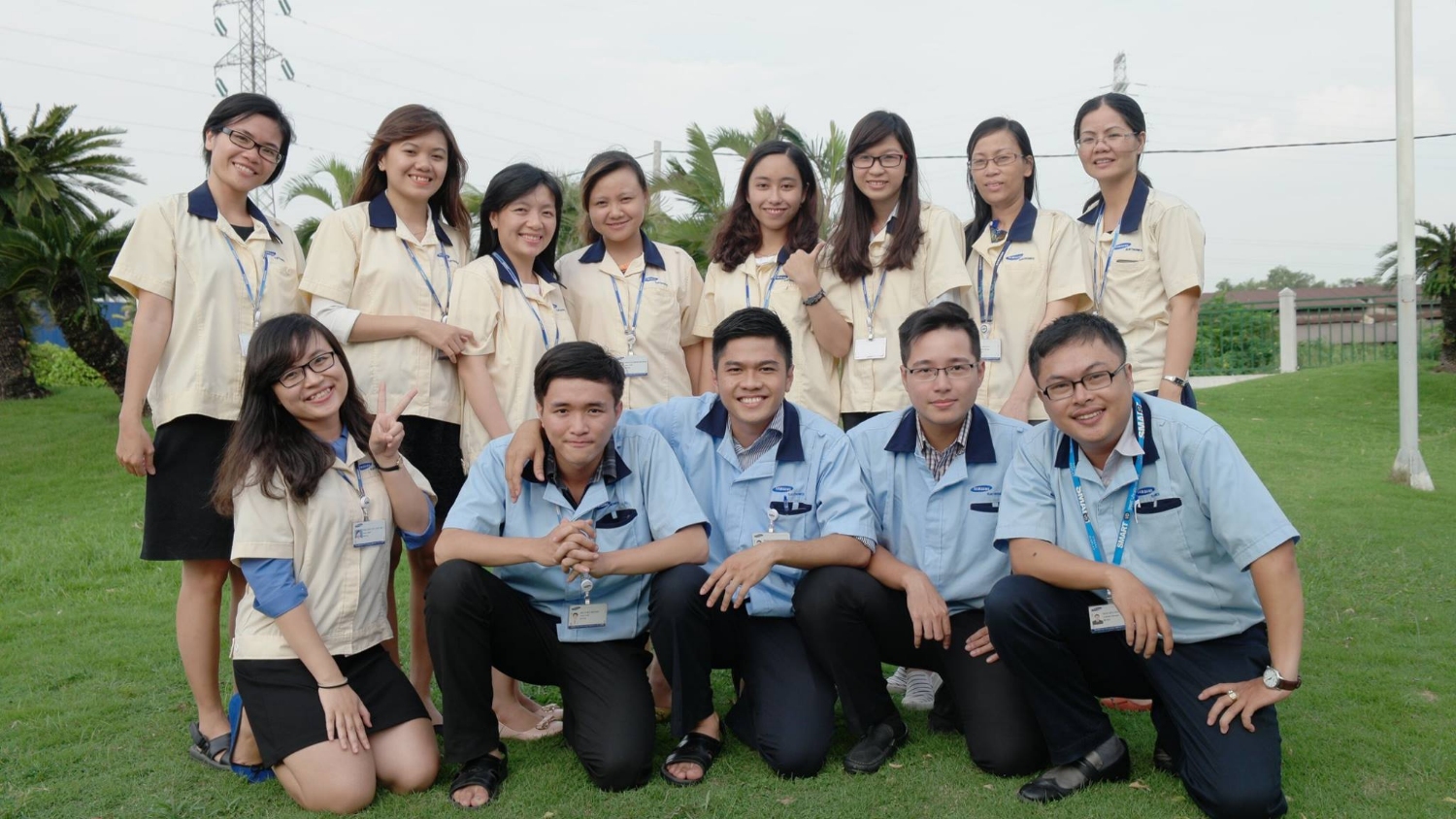 ao so mi samsung quan9